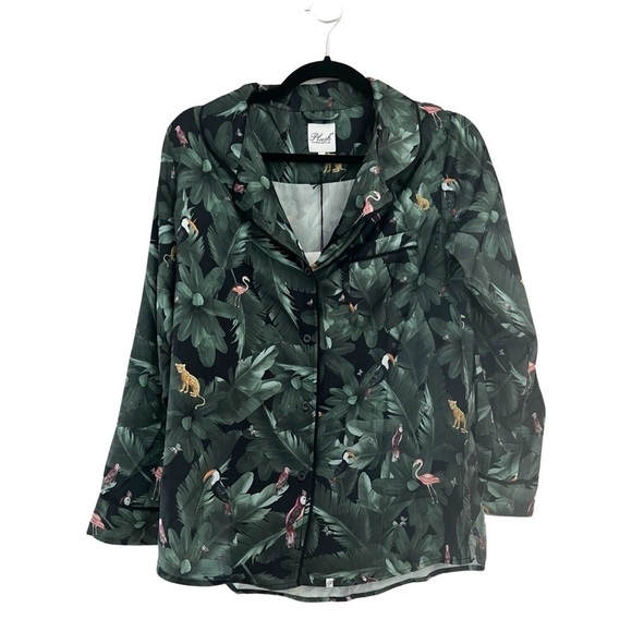 NWT PLUSH REVOLVE Silky Jungle Print Pajama Set Sz XS - Picture 2 of 6